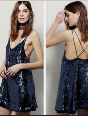FREE PEOPLE Time to Shine Cami Mini Slip Dress - Navy Size SMALL * tiny flaw